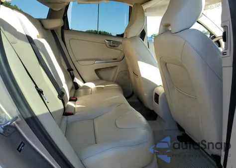 2015 Volvo Xc60 T5 Premier from USA, damaged, VIN YV4612RK9F2701850